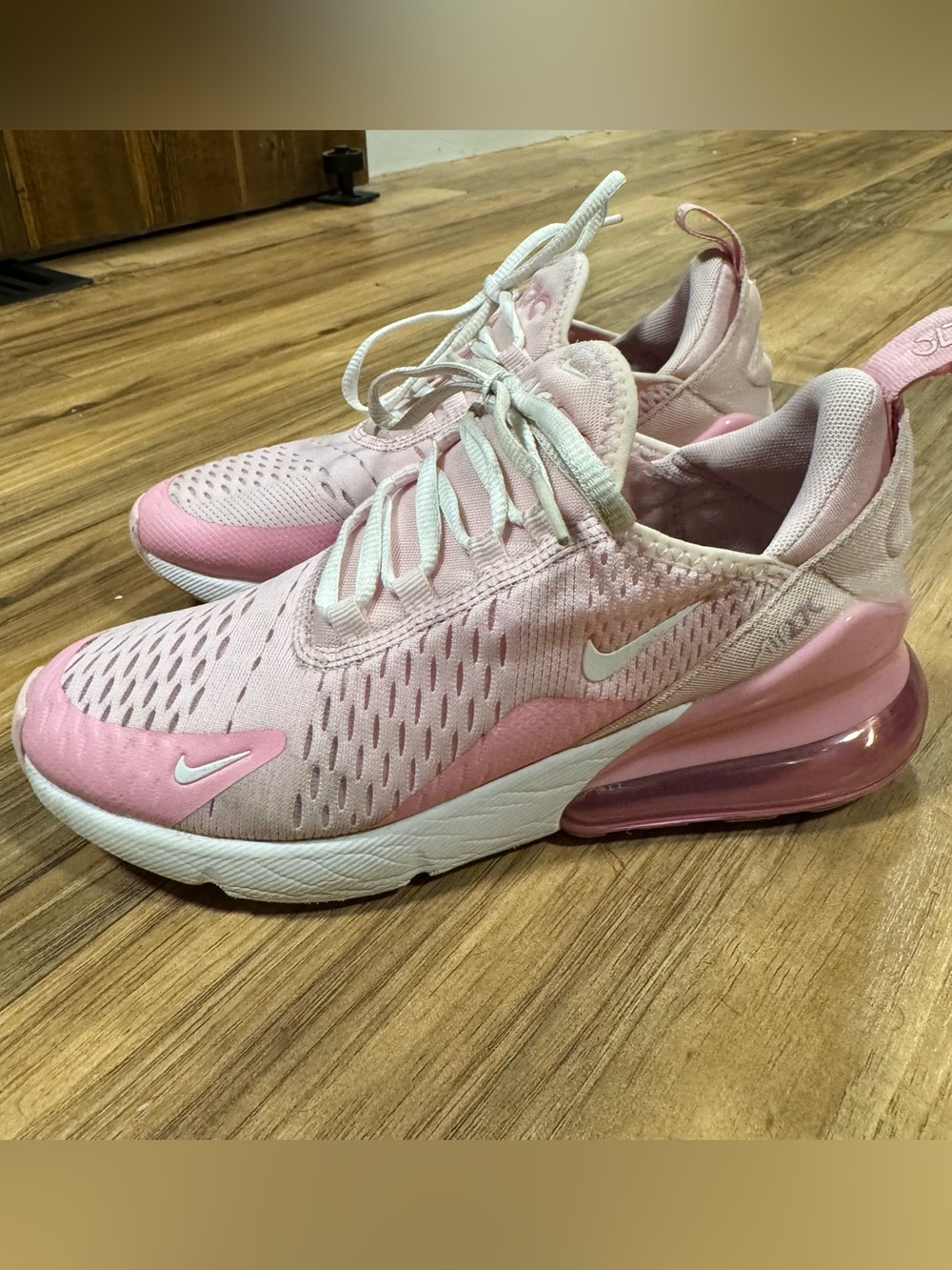 Nike Air Max 270 Foam Pink Sneaker Size 4.5Y Or Women’s 7.5 CV9645-600